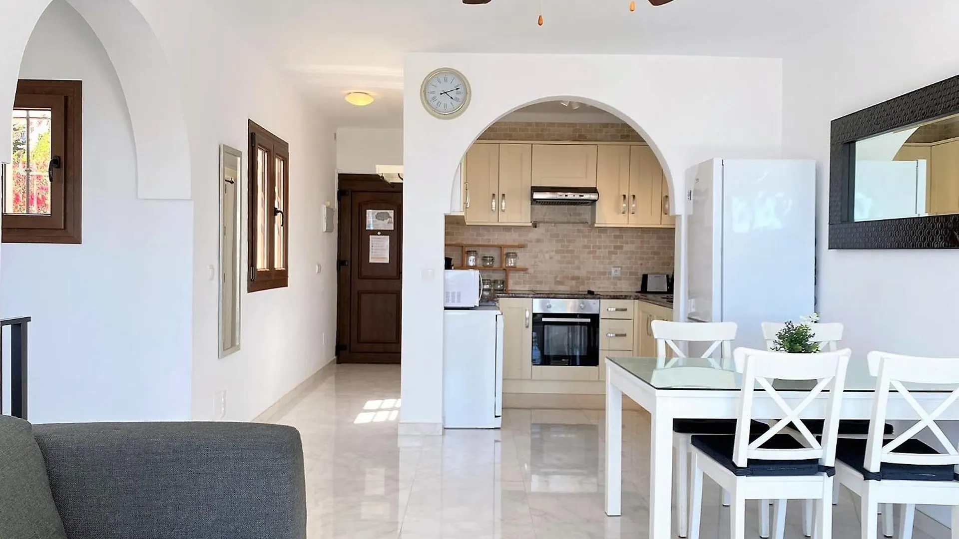 Villa Casa La Vida Casasol contacts